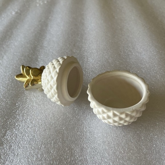 Pineapple Unique Trinket Holder Gold White Middle Opening 5.5" Tall - Picture 4 of 4